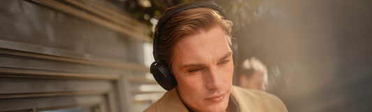 Headsets Profissionais vs Headsets de Consumo: o que realmente impacta a produtividade